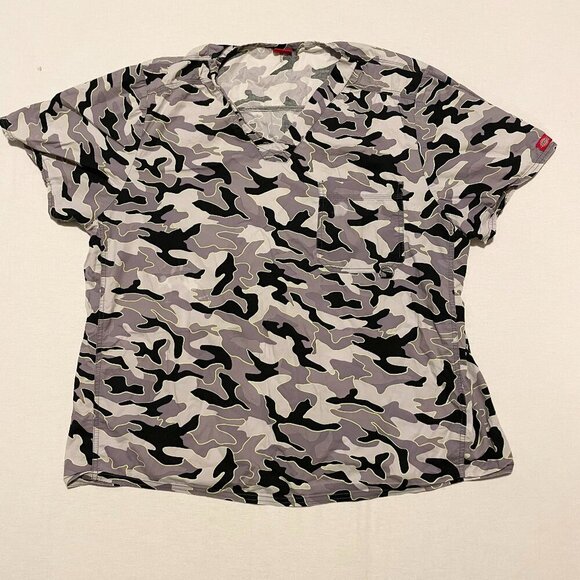 Dickies Camo Scrub Shirt Womens Size 2XL Flaws - Picture 1 of 16